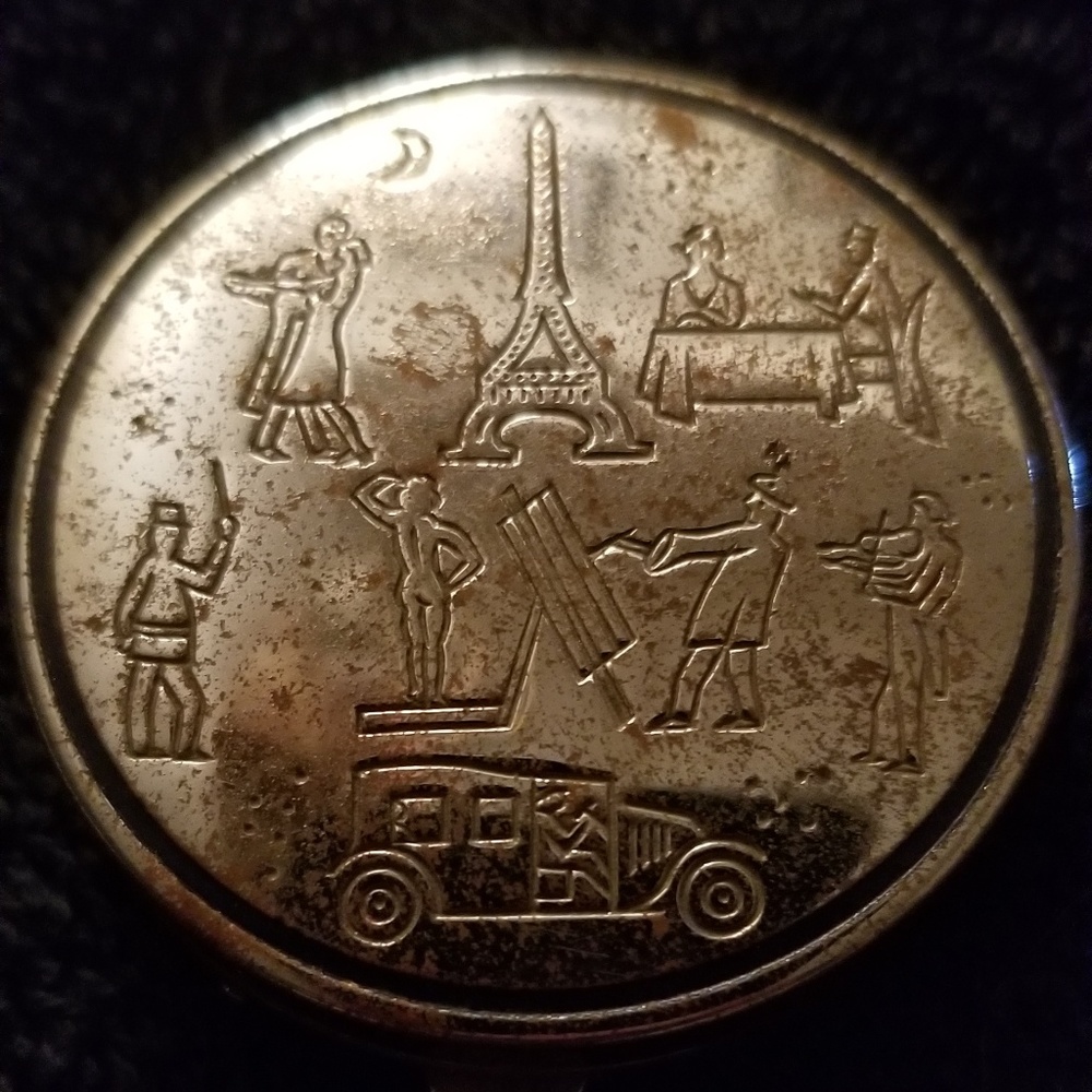 BOUJOUR COMPACT PRE 1920 NIGHT IN PARIS